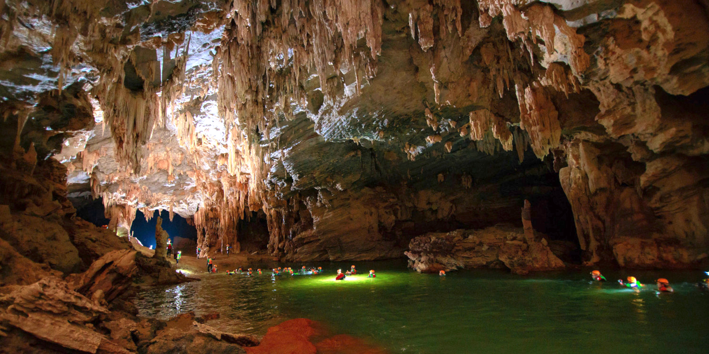 Vietnam Tu Lan caving title